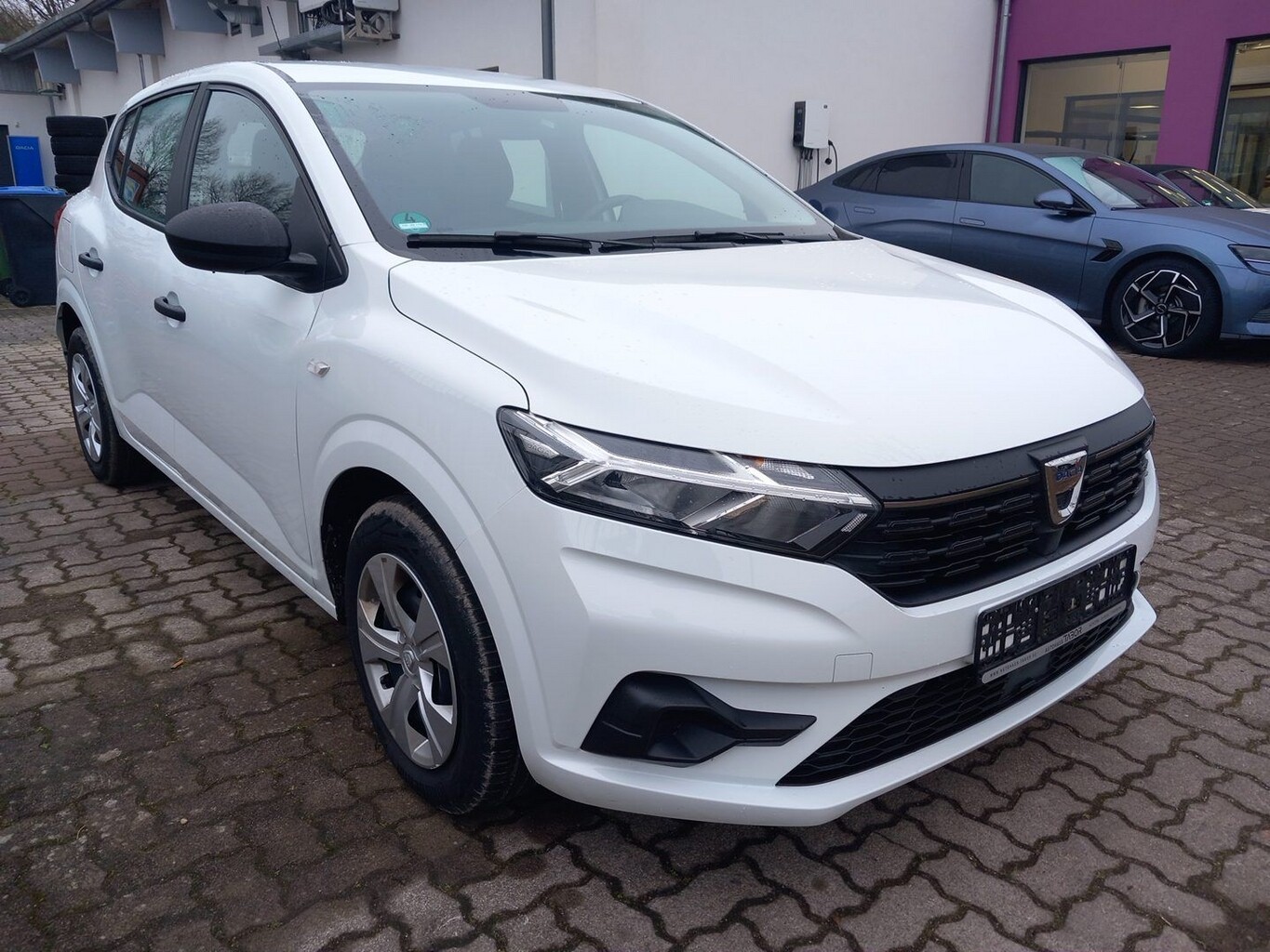 Dacia Sandero III 1.0 TCe 90 Essential LED Temp