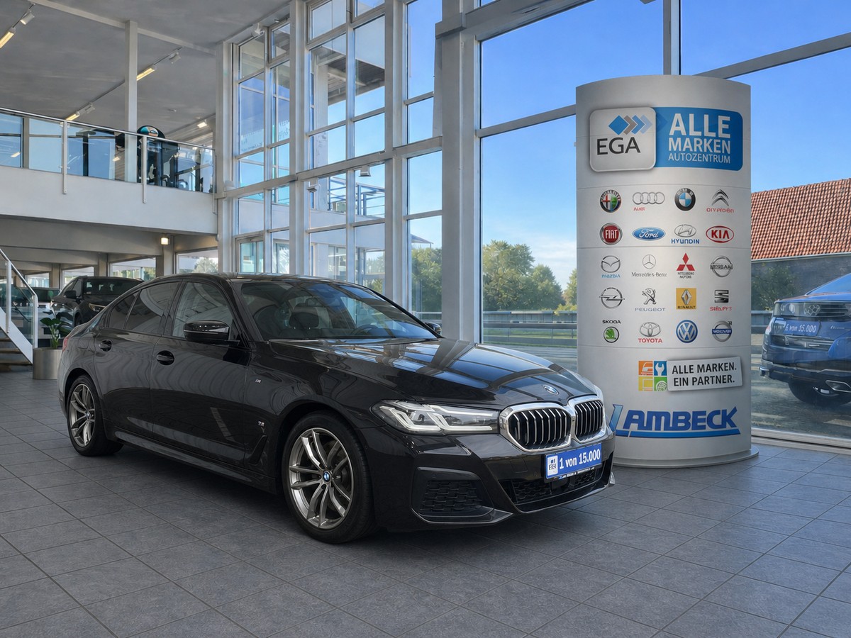 BMW 520 d M SPORTPAKET*SSD*AHK*HIFI*LEDER*SHZ v+h*CAM SUR*STANDH