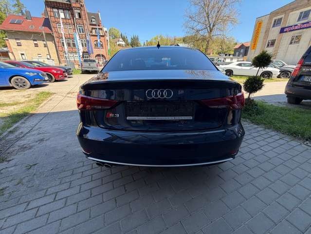 Audi A3 1,4 TFSI S LINE LIMOUSINE SERVICE NEU