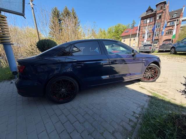 Audi A3 1,4 TFSI S LINE LIMOUSINE SERVICE NEU