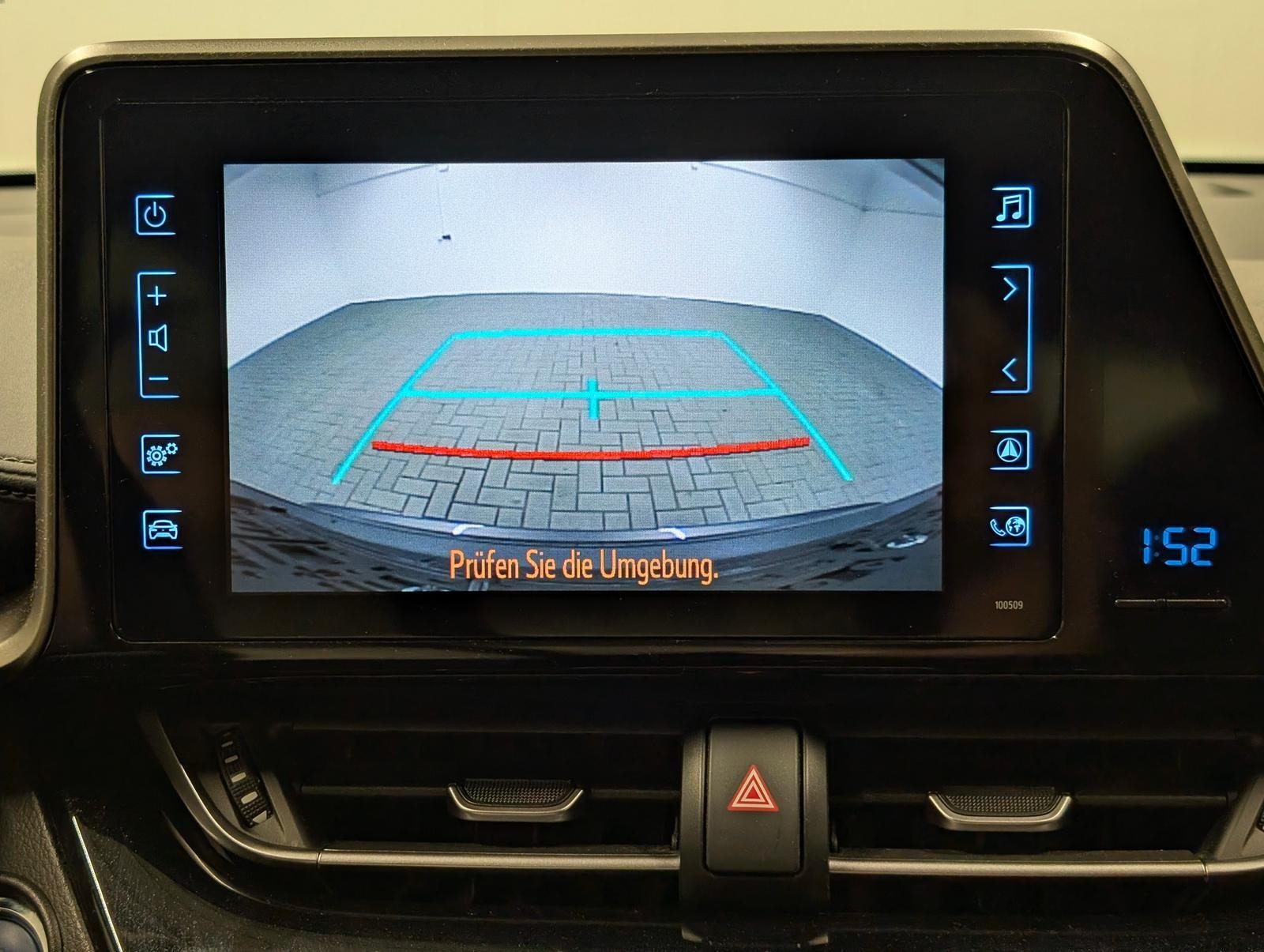 Toyota C-HR Hybrid Team D LED/Navi/SHZ/LHZ/Kam/ACC/17LM