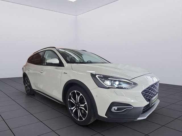 Ford Focus Turnier Active Automatik *AHK*PANO*ACC*LED