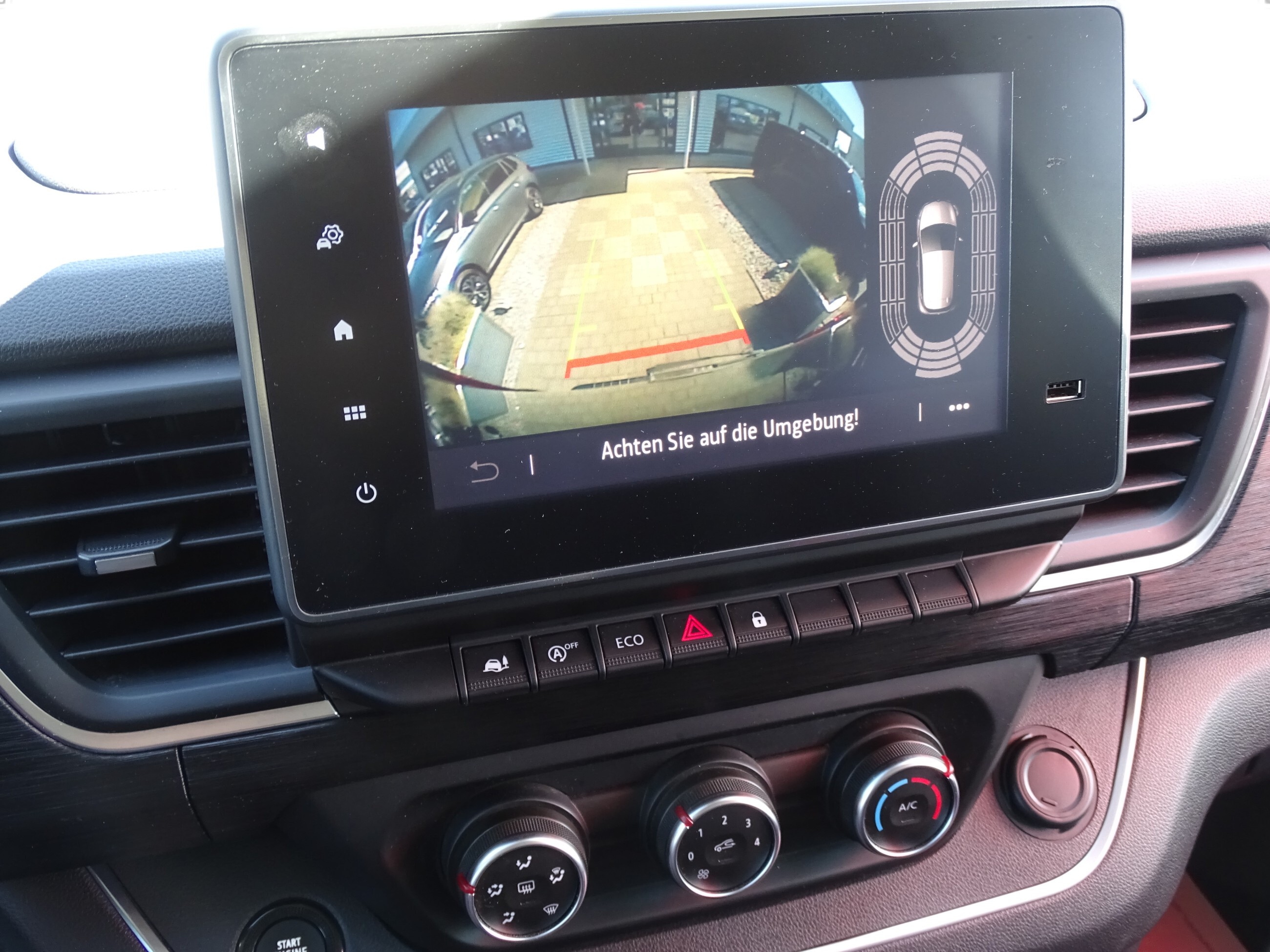Nissan NV300 L1H1 2,8t N-CONNECTA / R-KAMERA /NAVI /LED