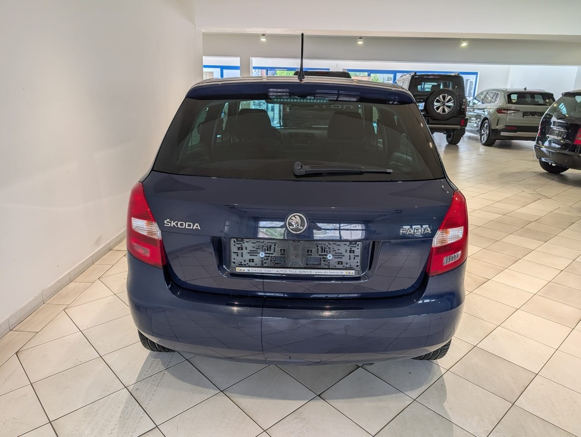 Skoda Fabia 1.6TDI SHZ PDC Klimaautomatik AHK