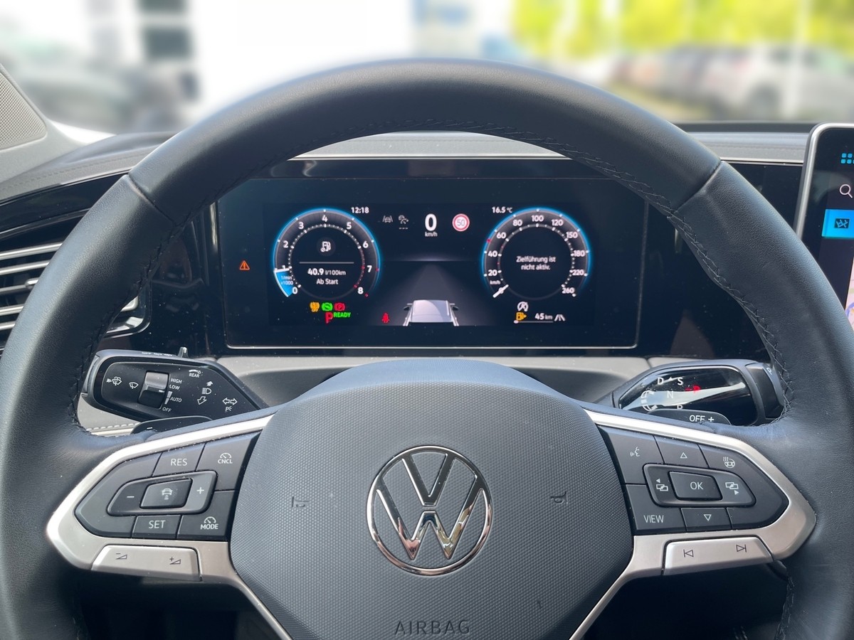 Volkswagen Tiguan 1.5 eTSI Elegance AHK elektr.Heckklappe LED Sitzh ACC