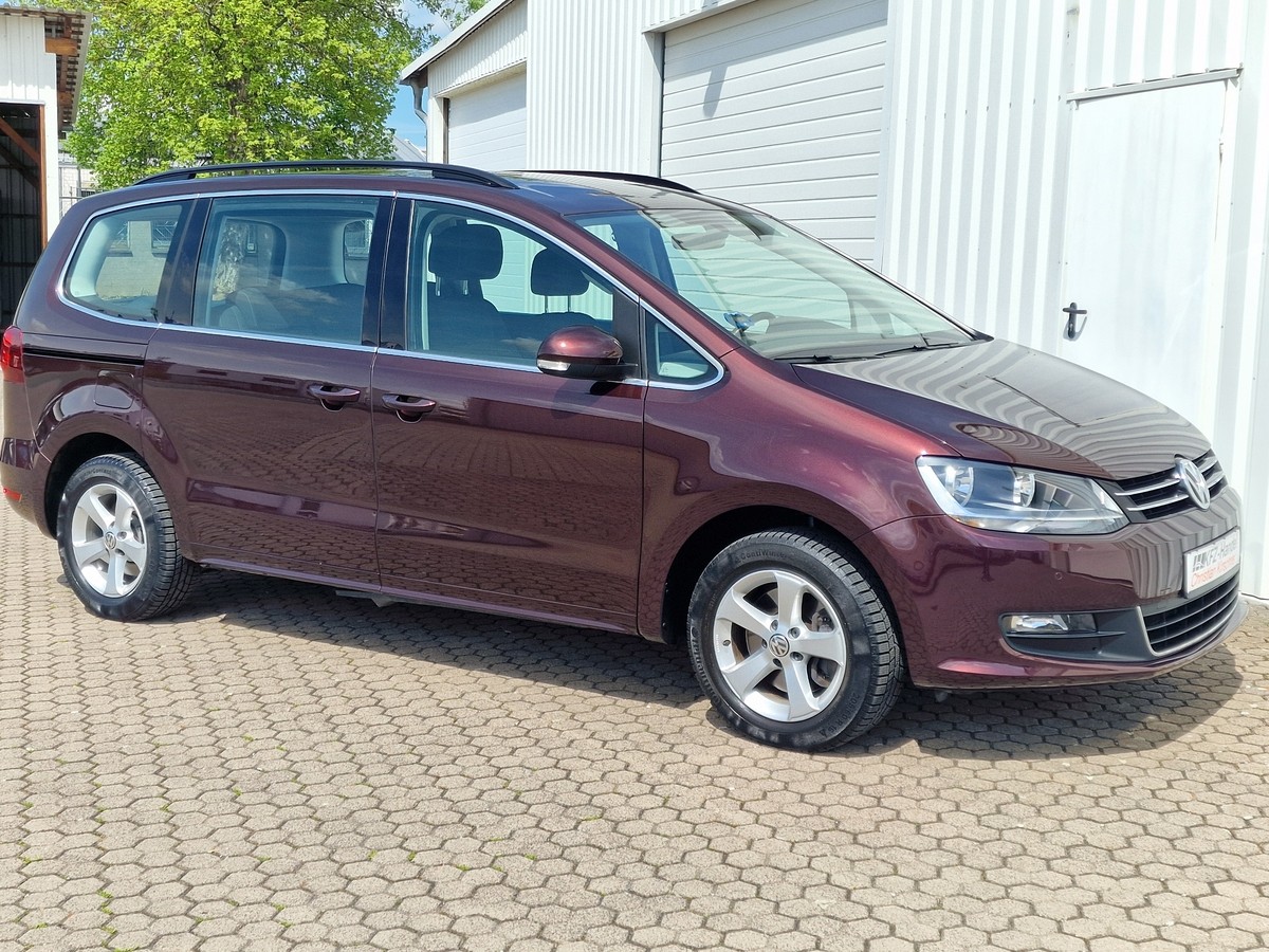 Volkswagen Sharan TSi Comfortline*AHK*R-Kamera*Sitzheizung