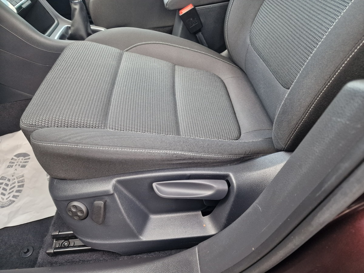 Volkswagen Sharan TSi Comfortline*AHK*R-Kamera*Sitzheizung