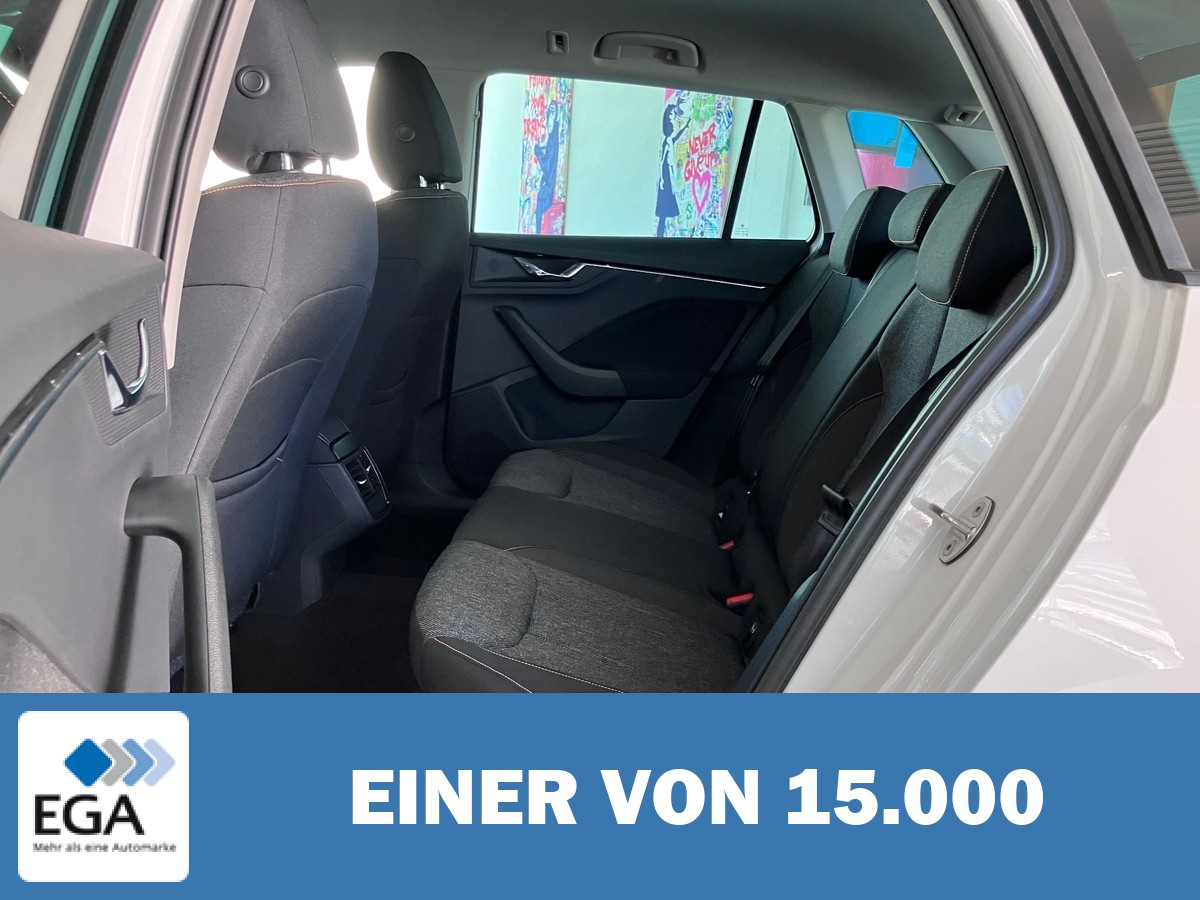 Skoda Kamiq 1.0 TSI Clever - CarPlay/ Sitzh./ PDC hi.