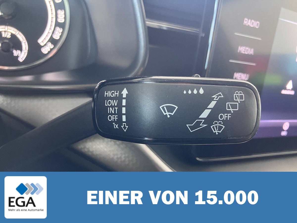Skoda Kamiq 1.0 TSI Clever - CarPlay/ Sitzh./ PDC hi.