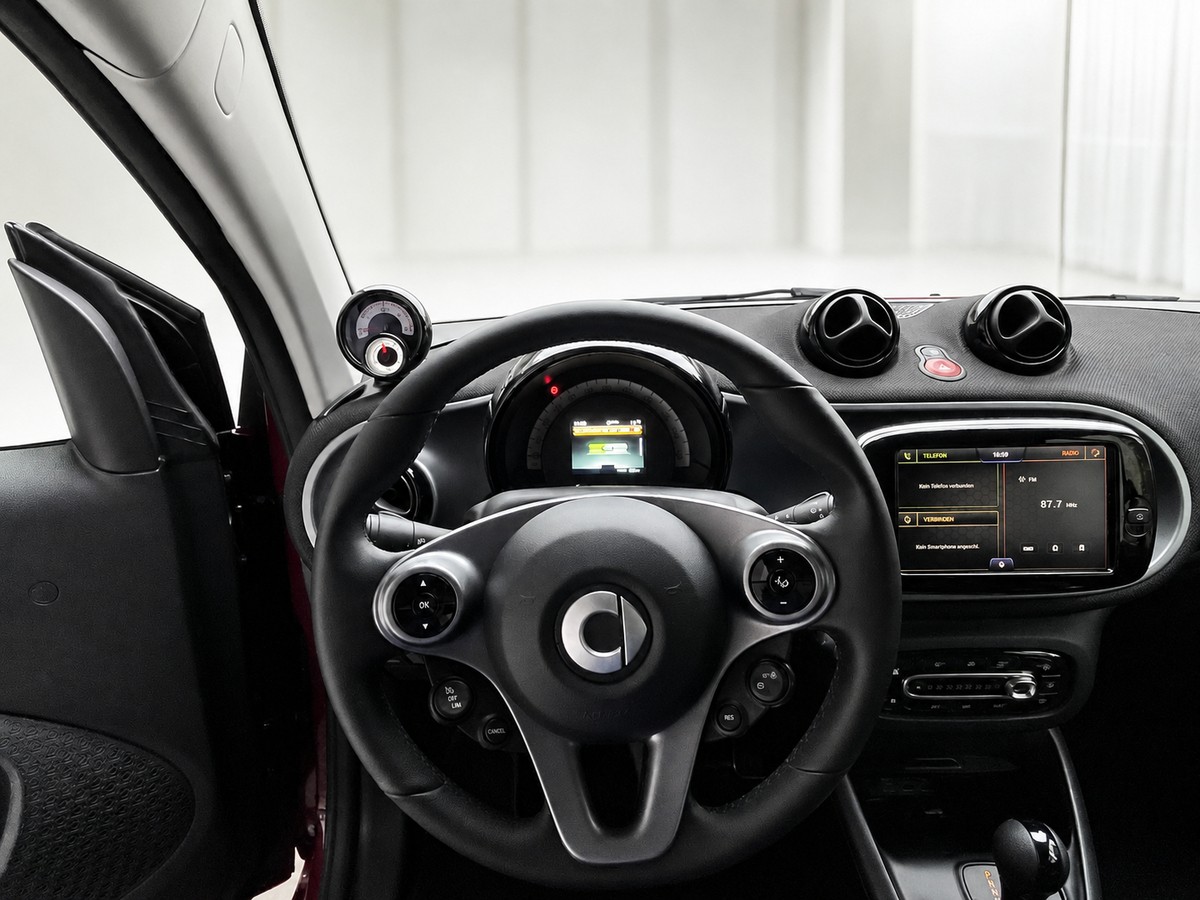 Smart ForTwo EQ cabrio*EXCLUSIVE*22kW*CAM*MEDIA*ALLW*LED*SHZ*