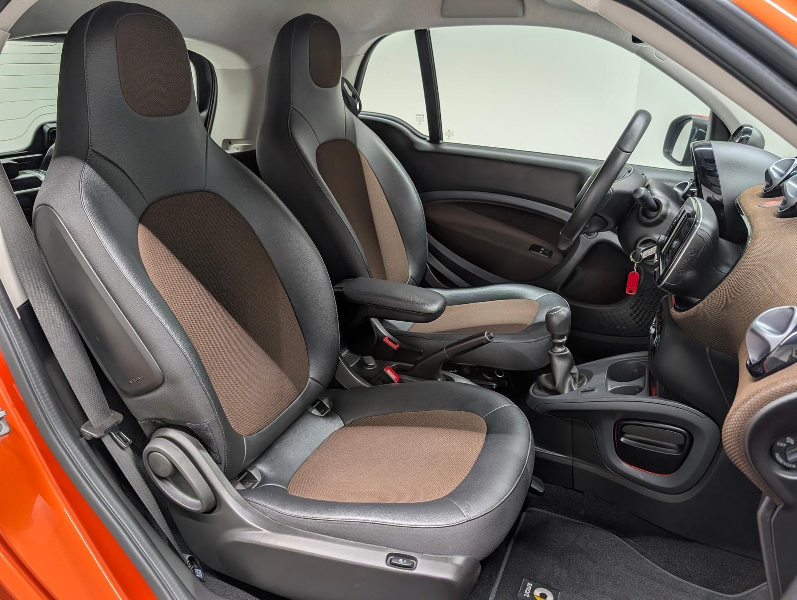 Smart ForTwo Perfect Navi/Klimaaut./SHZ/BT/15-LM