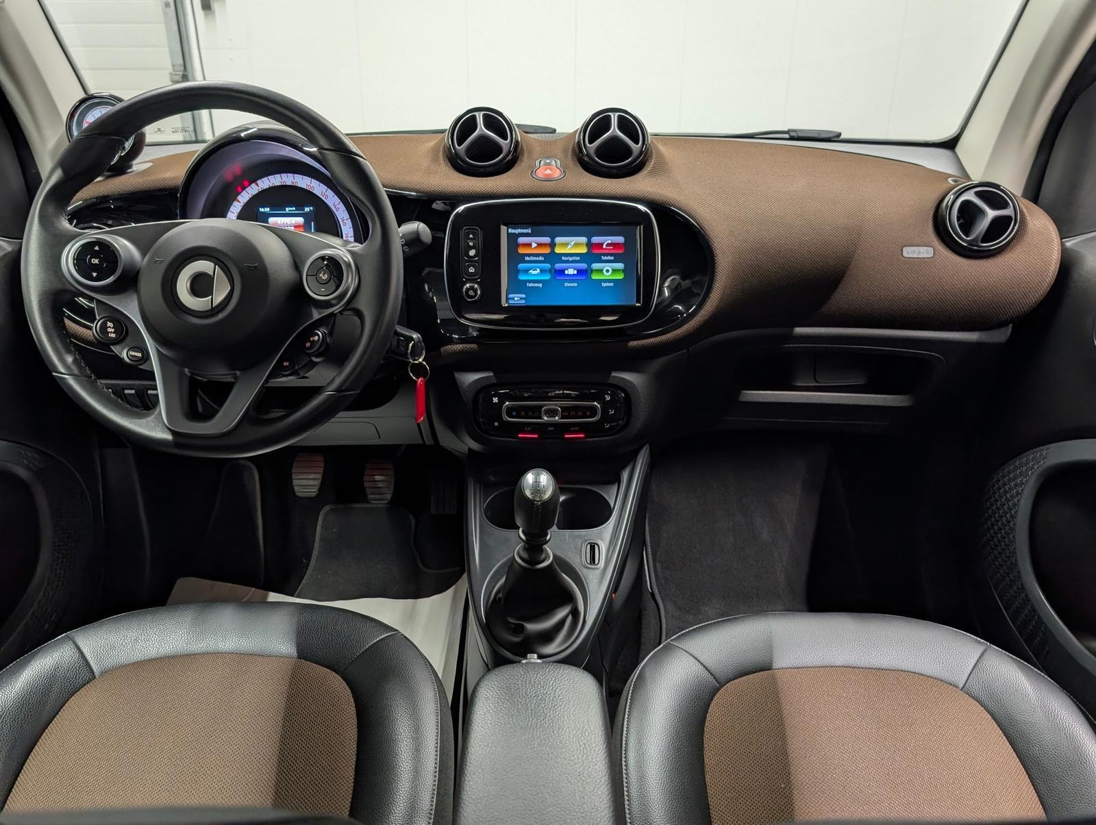 Smart ForTwo Perfect Navi/Klimaaut./SHZ/BT/15-LM