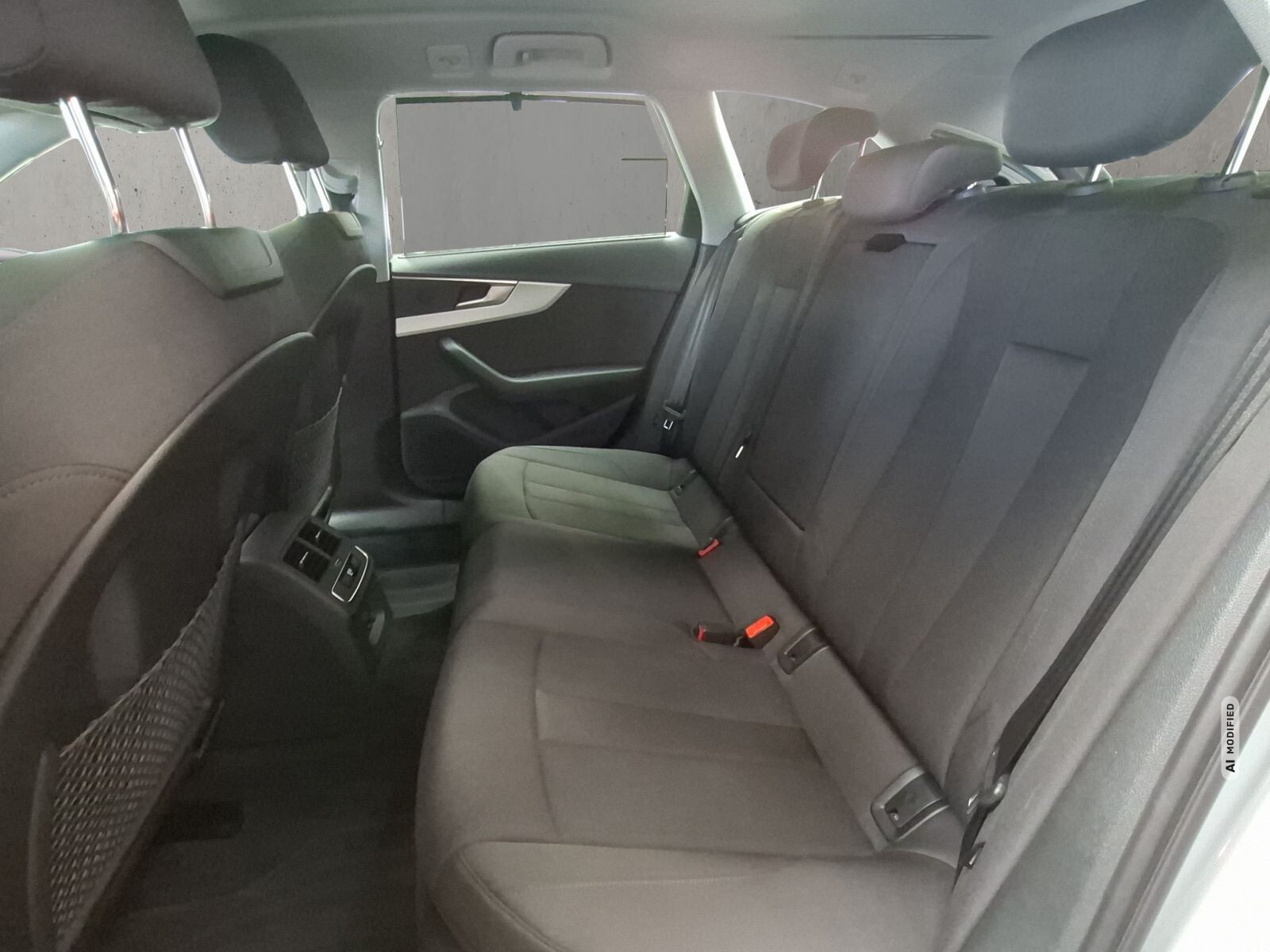 Audi A4 30 TDI 100(136) kW(PS) S tronic