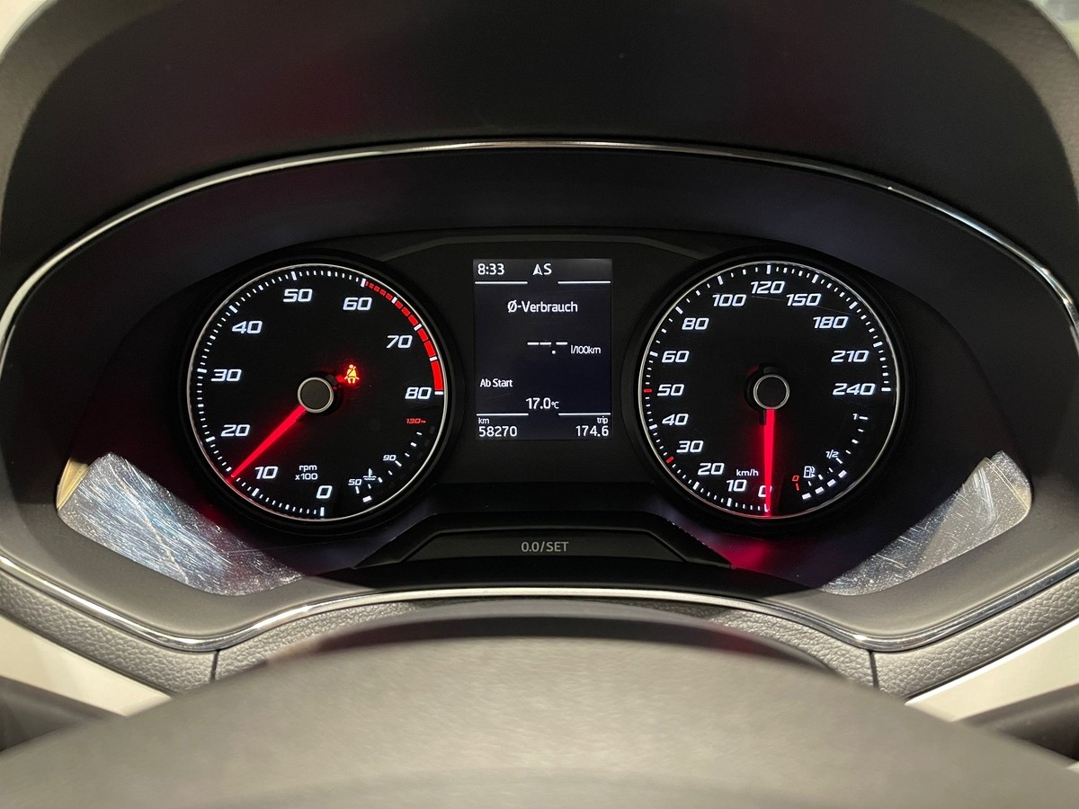 Seat Arona Xcellence 1.0TSI LED NAVI Kamera ACC