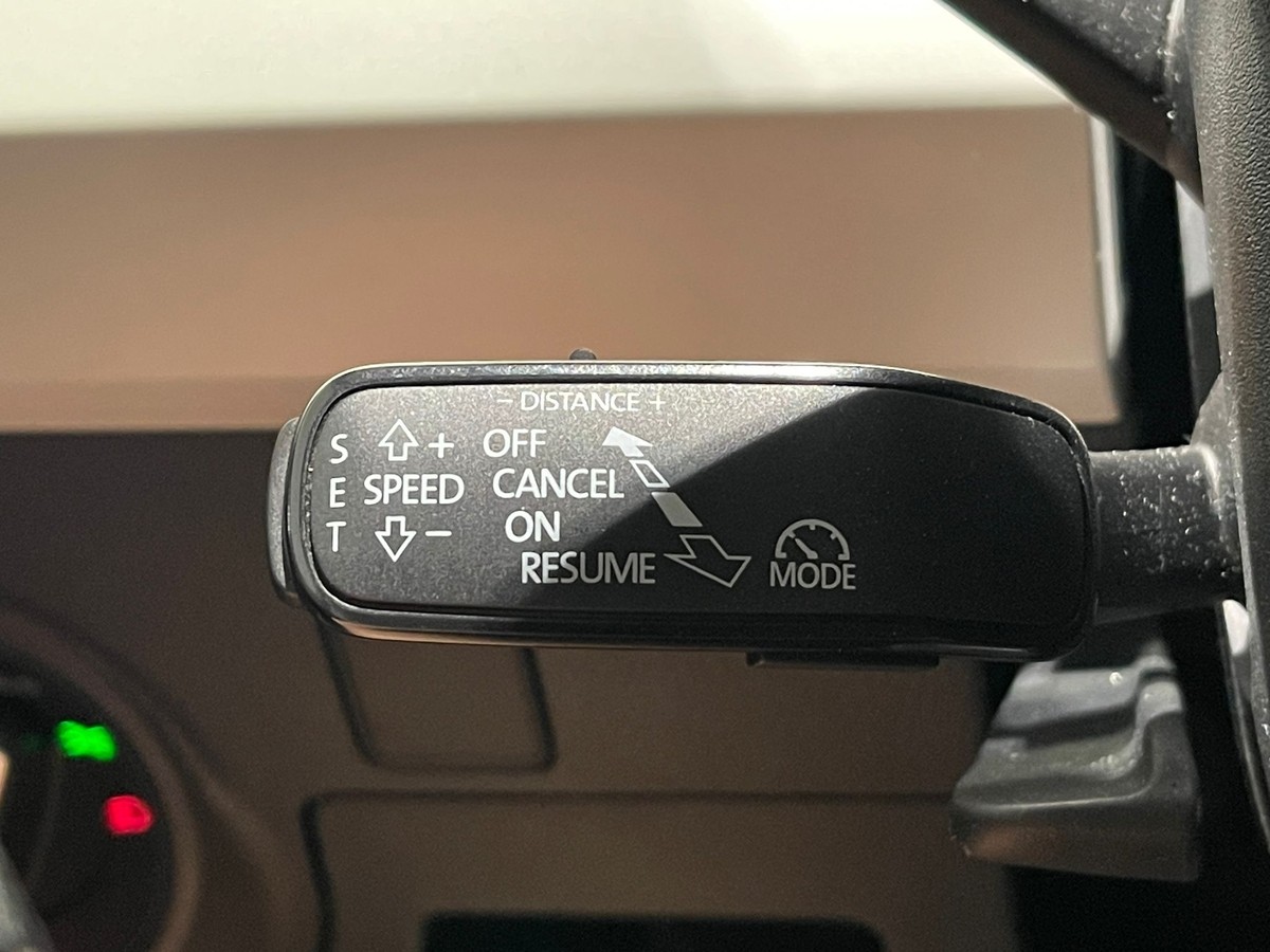 Seat Arona Xcellence 1.0TSI LED NAVI Kamera ACC