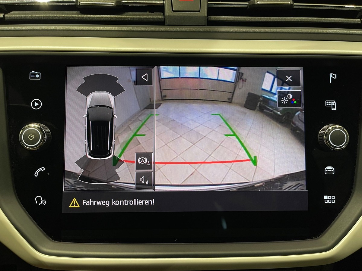 Seat Arona Xcellence 1.0TSI LED NAVI Kamera ACC
