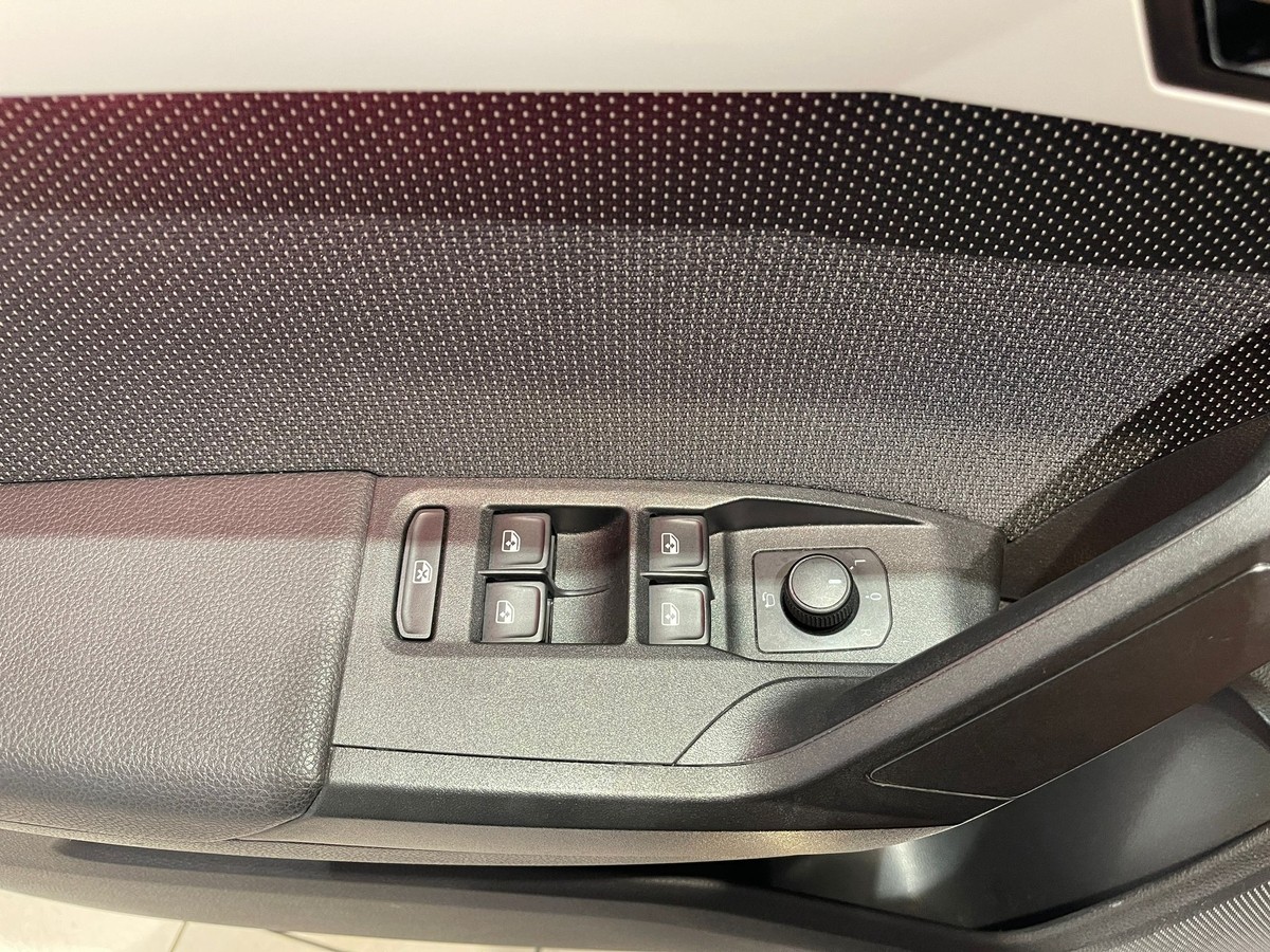 Seat Arona Xcellence 1.0TSI LED NAVI Kamera ACC