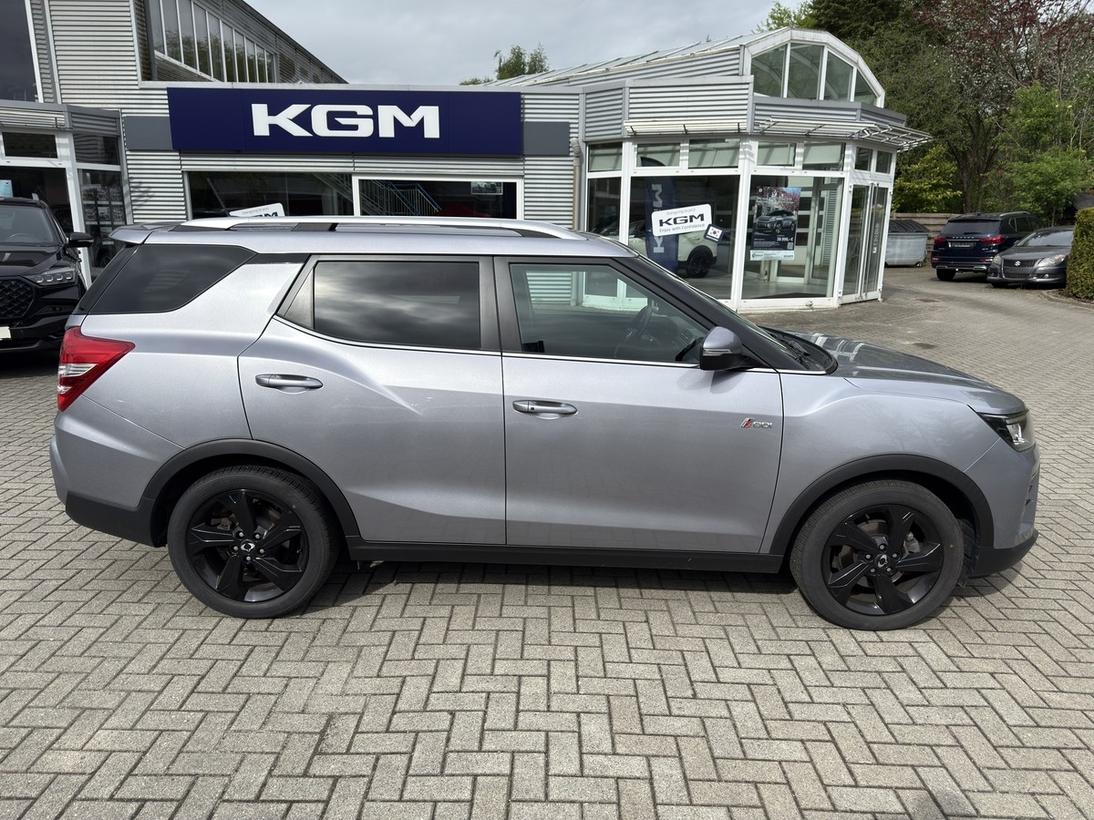 KGM Tivoli Grand 1.5 Blackline 2WD