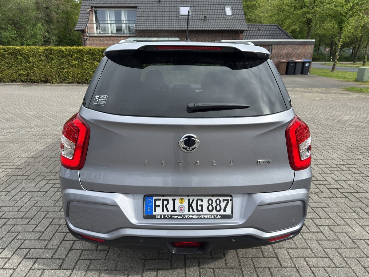 KGM Tivoli Grand 1.5 Blackline 2WD