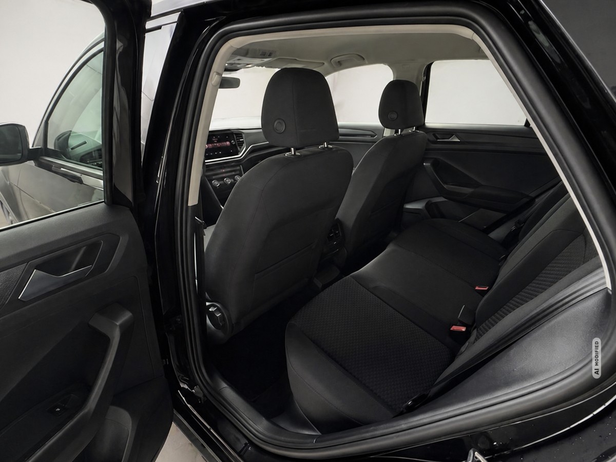 Volkswagen T-Roc 1.0 TSI United NAVI*ALU*SUNSET*PDC*SHZ*APP-CONNECT*WIN