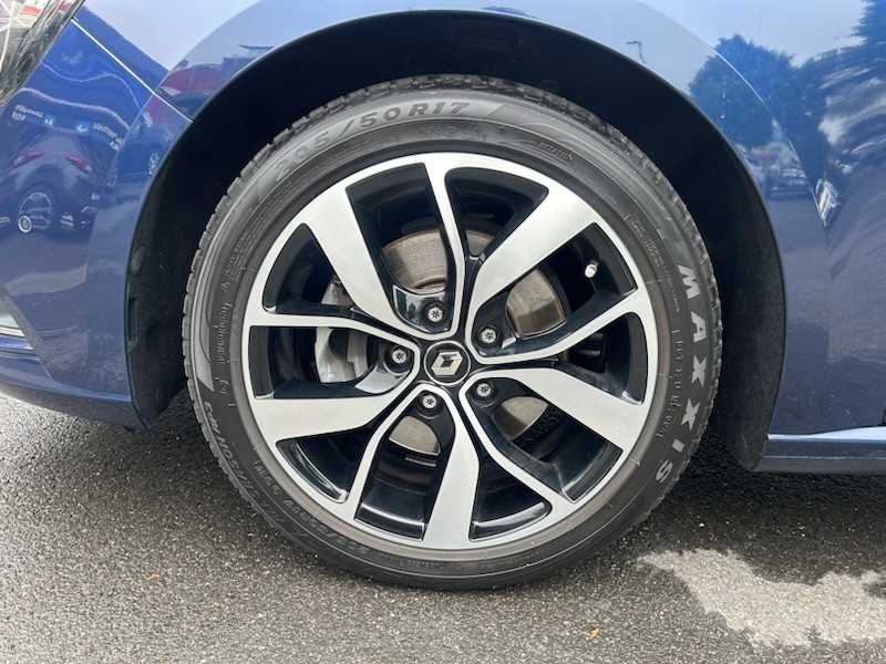 Renault Megane GRANDTOUR TCe 160 GPF BOSE EDITION NAVI*SSD*R-CAM*AHK