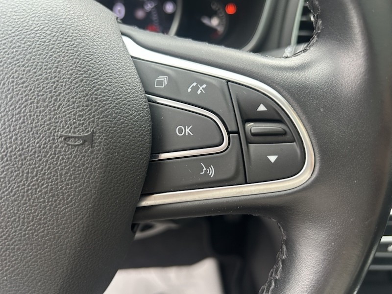 Renault Megane GRANDTOUR TCe 160 GPF BOSE EDITION NAVI*SSD*R-CAM*AHK