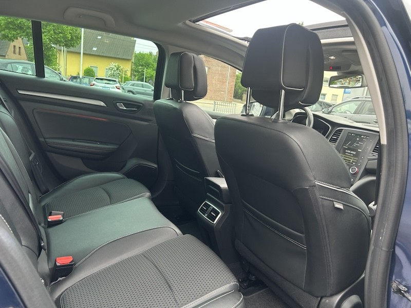 Renault Megane GRANDTOUR TCe 160 GPF BOSE EDITION NAVI*SSD*R-CAM*AHK