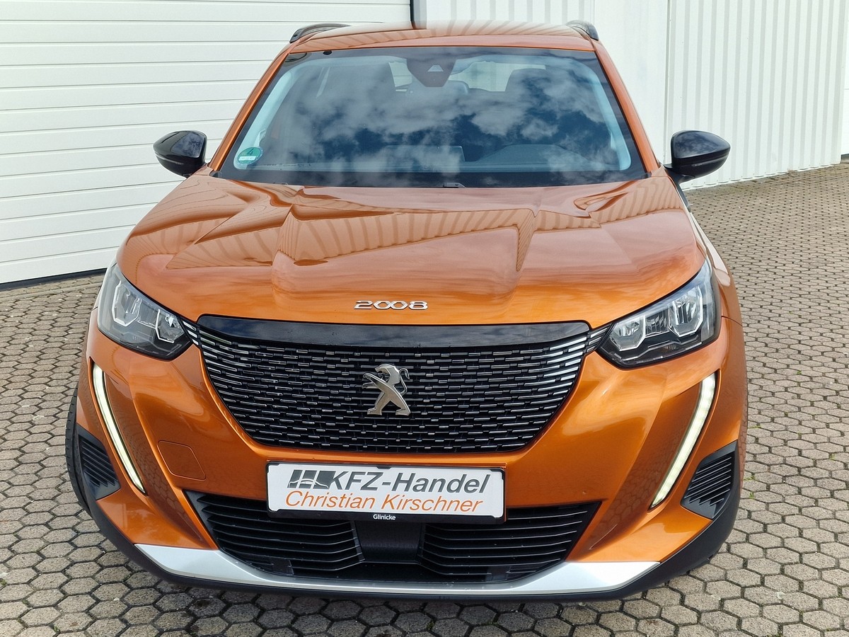Peugeot 2008 PureTech 130 Allure*AHK*Navi*LED*DAB