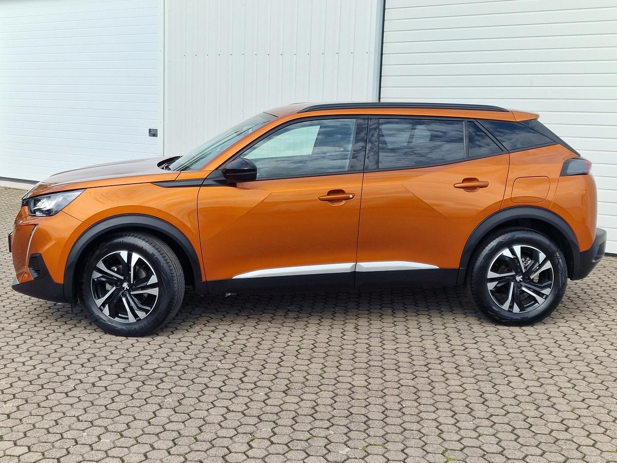Peugeot 2008 PureTech 130 Allure*AHK*Navi*LED*DAB