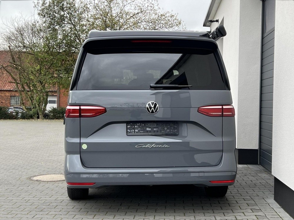 Volkswagen T7 California Coast 1,5 TSI eHybrid 4Motion DSG 180kW