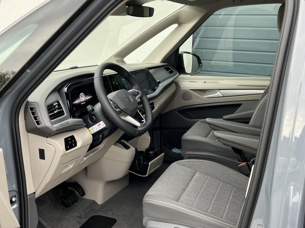 Volkswagen T7 California Coast 1,5 TSI eHybrid 4Motion DSG 180kW