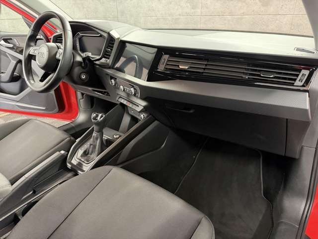 Audi A1 Sportback 30 TFSI DSG*NAVI*TEMPO*SHZ*PDC Klima