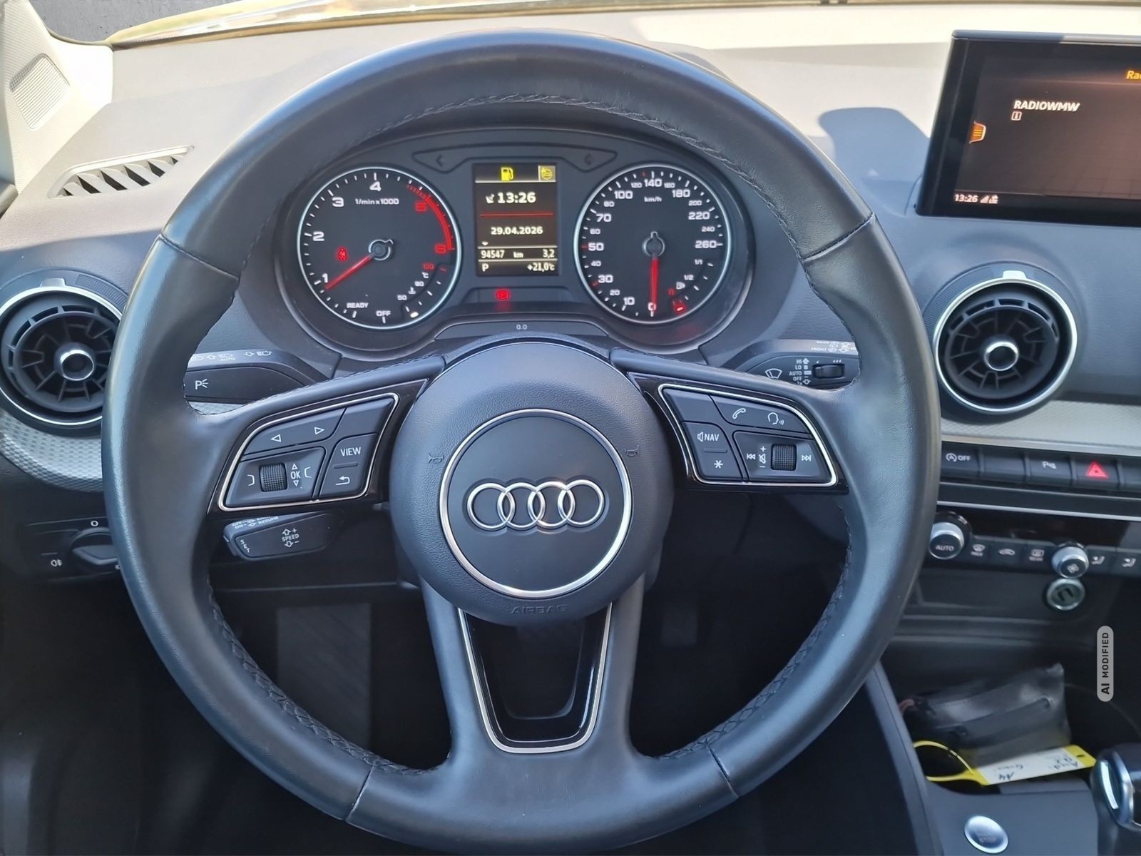 Audi Q2 35 TDI S line