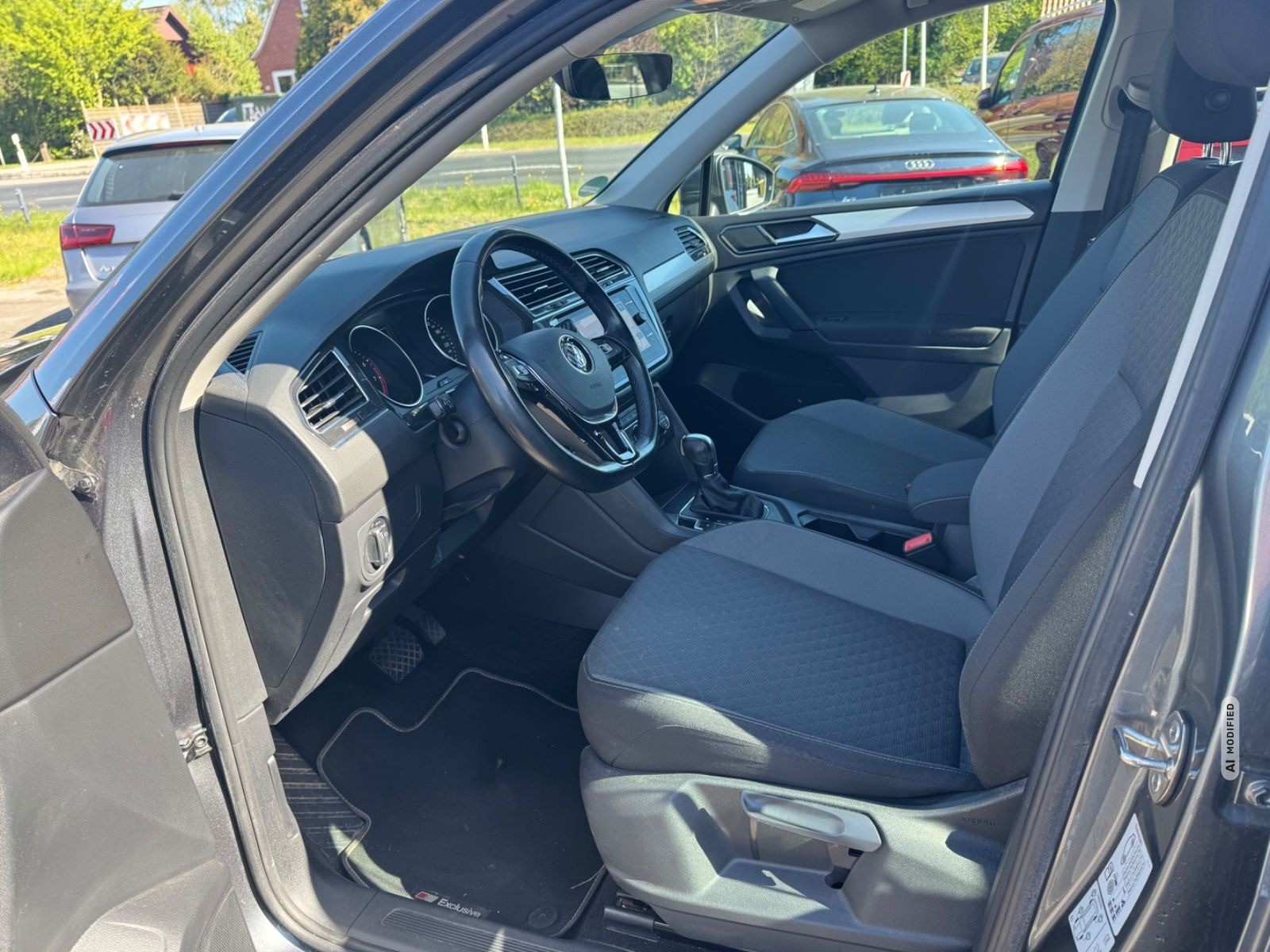Volkswagen Tiguan Allspace TiguanAllspace Comf MFL Temp Navi AHK 7Sitz SHZ