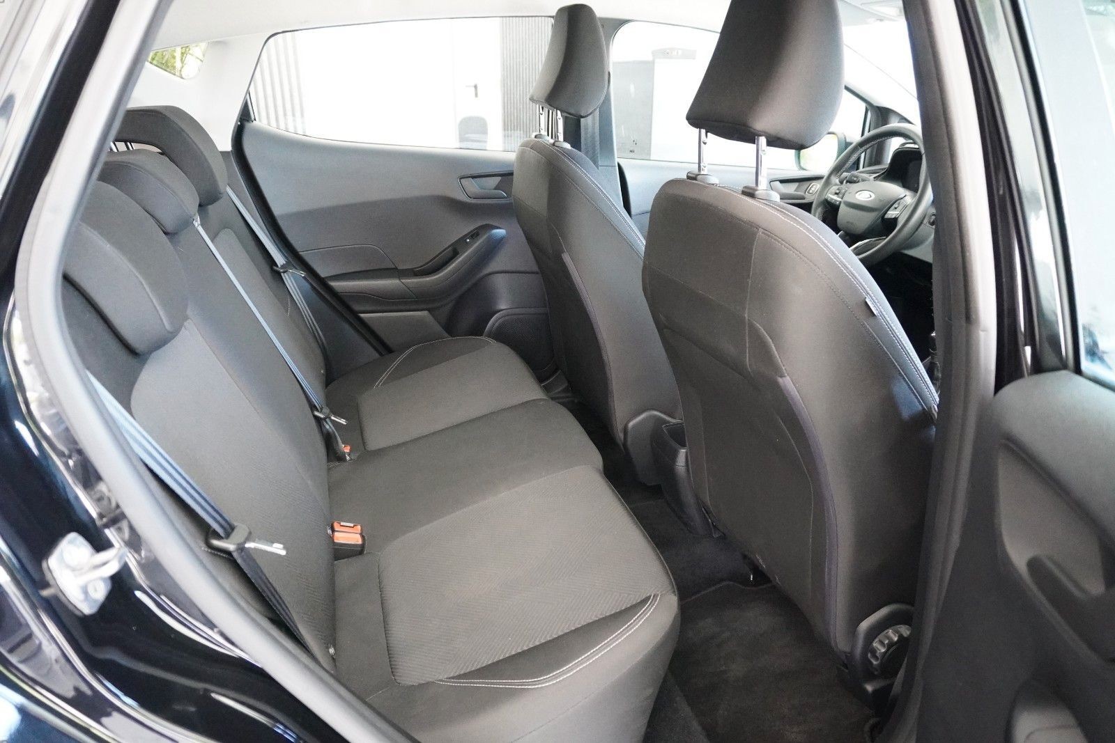 Ford Fiesta Cool & Connect*LED*Winterpaket*RFK