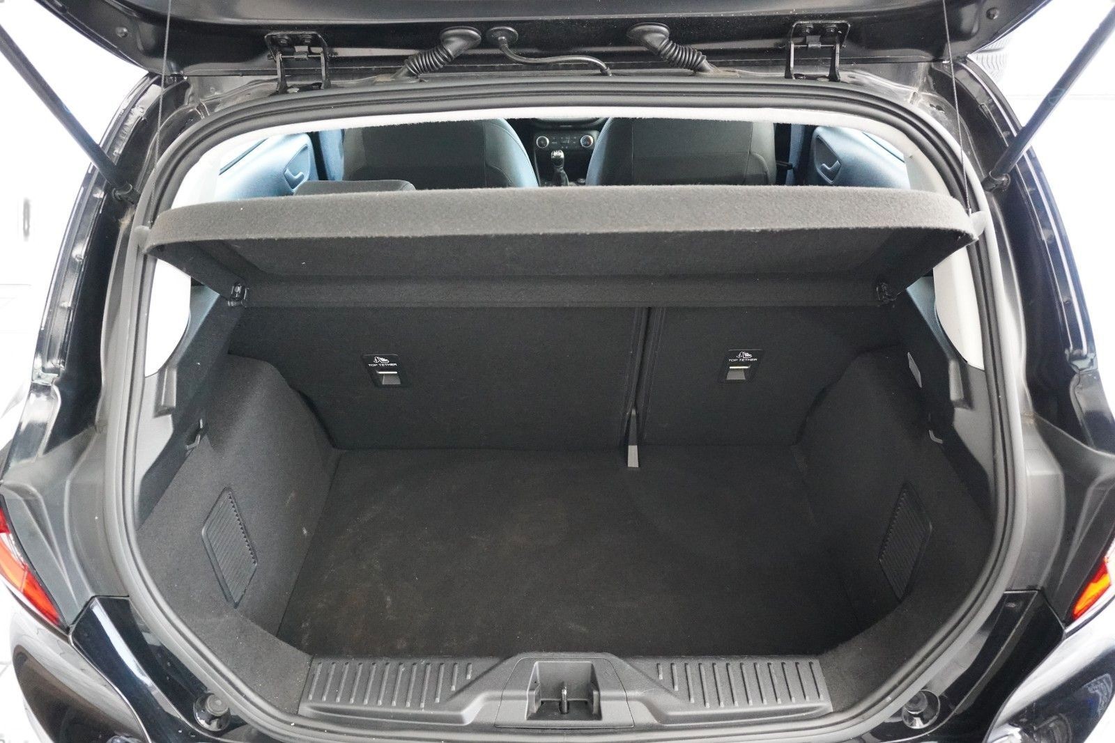 Ford Fiesta Cool & Connect*LED*Winterpaket*RFK