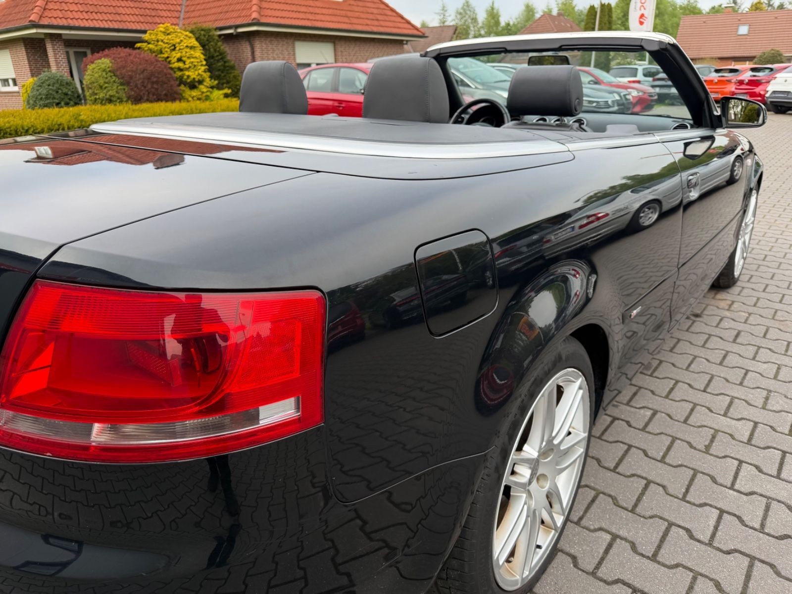 Audi A4 Cabriolet 1.8 T Sline, elektr. Verdeck, 2HD