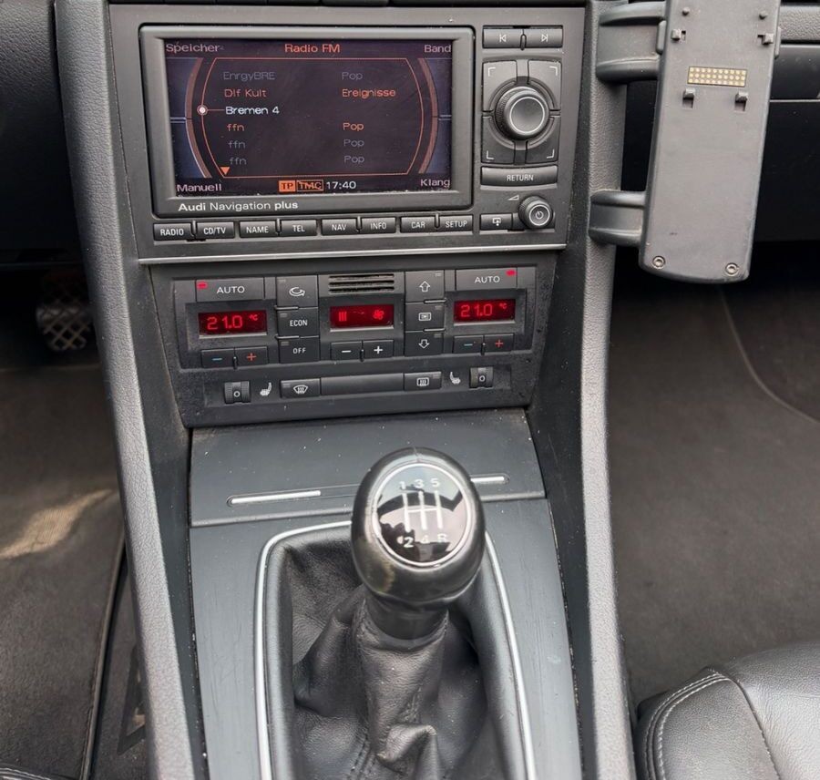Audi A4 Cabriolet 1.8 T Sline, elektr. Verdeck, 2HD