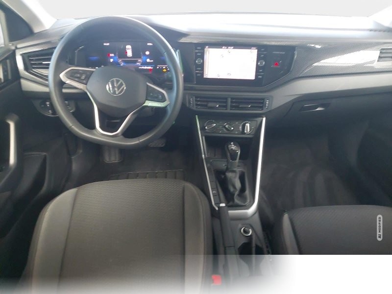 Volkswagen Taigo 1.0 TSI DSG Life Navi LED ACC Sitzheizung PDC Kamera LM16