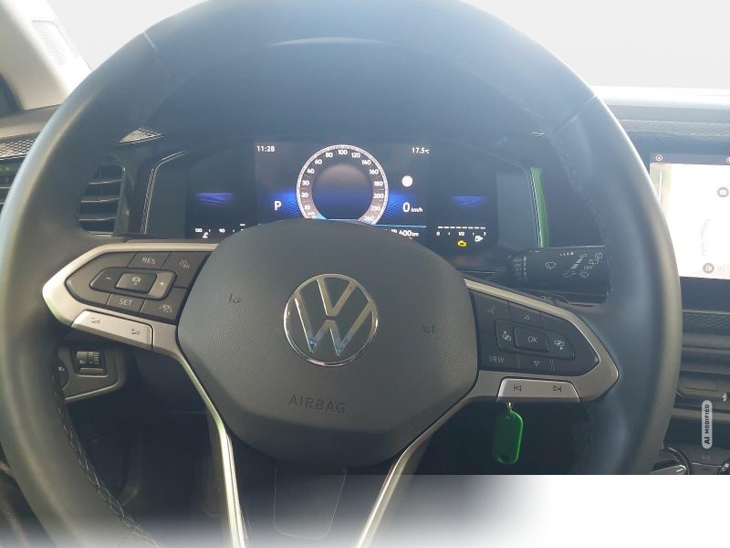 Volkswagen Taigo 1.0 TSI DSG Life Navi LED ACC Sitzheizung PDC Kamera LM16