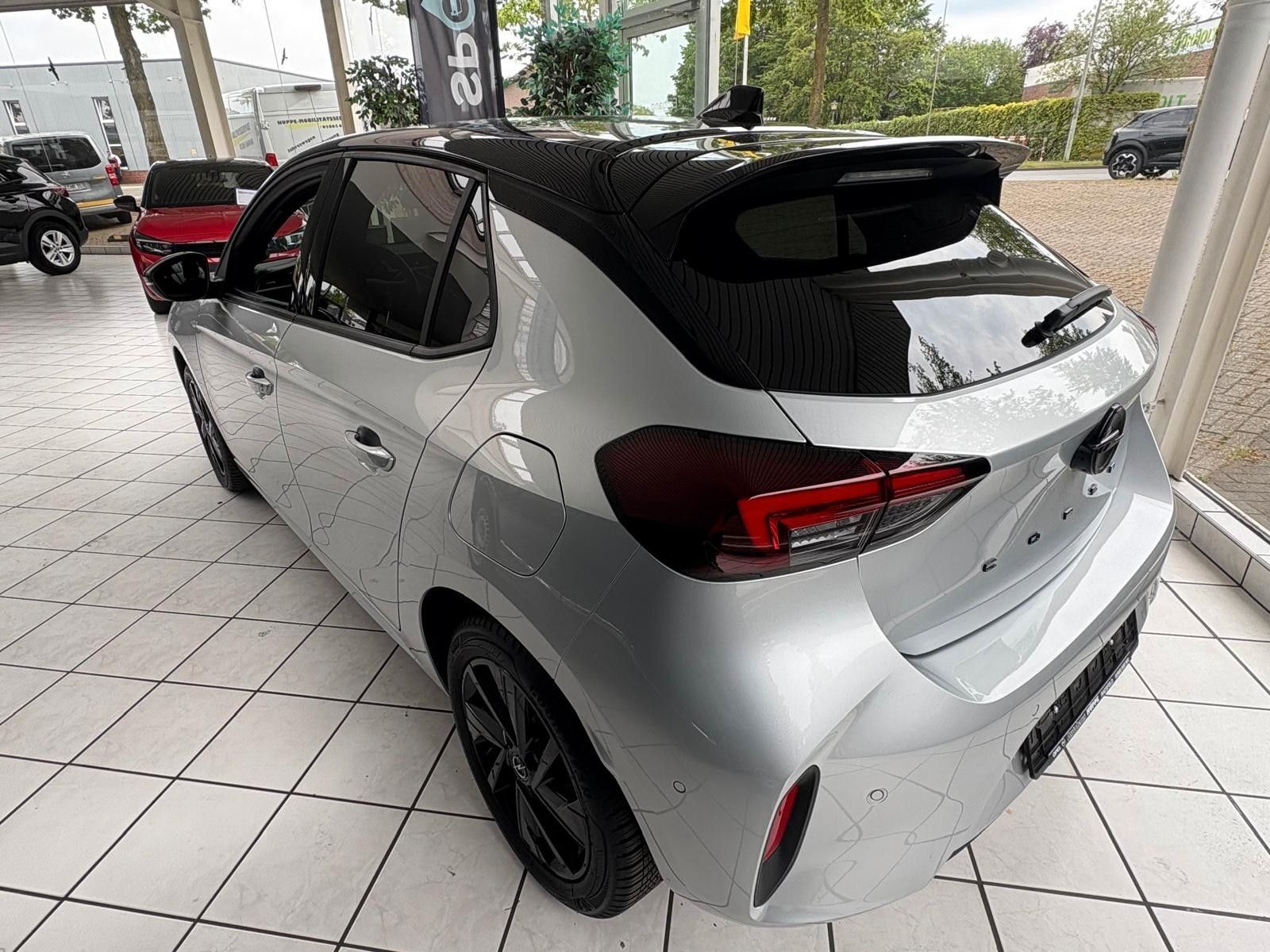 Opel Corsa F GS 1.2 74KW (100 PS), Navi,SHZ,RFK