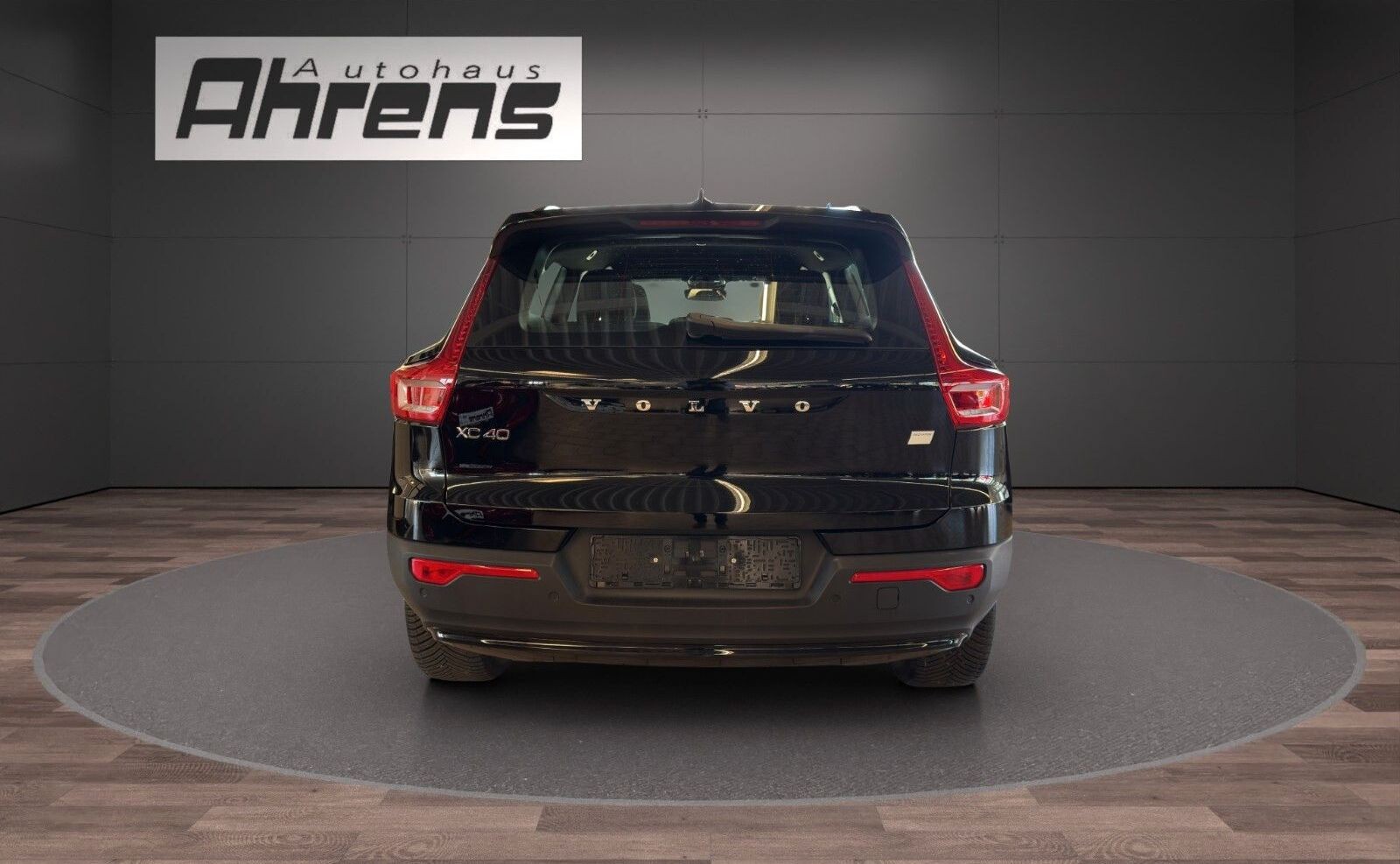 Volvo XC40 Core Recharge Pure Electric 2WD