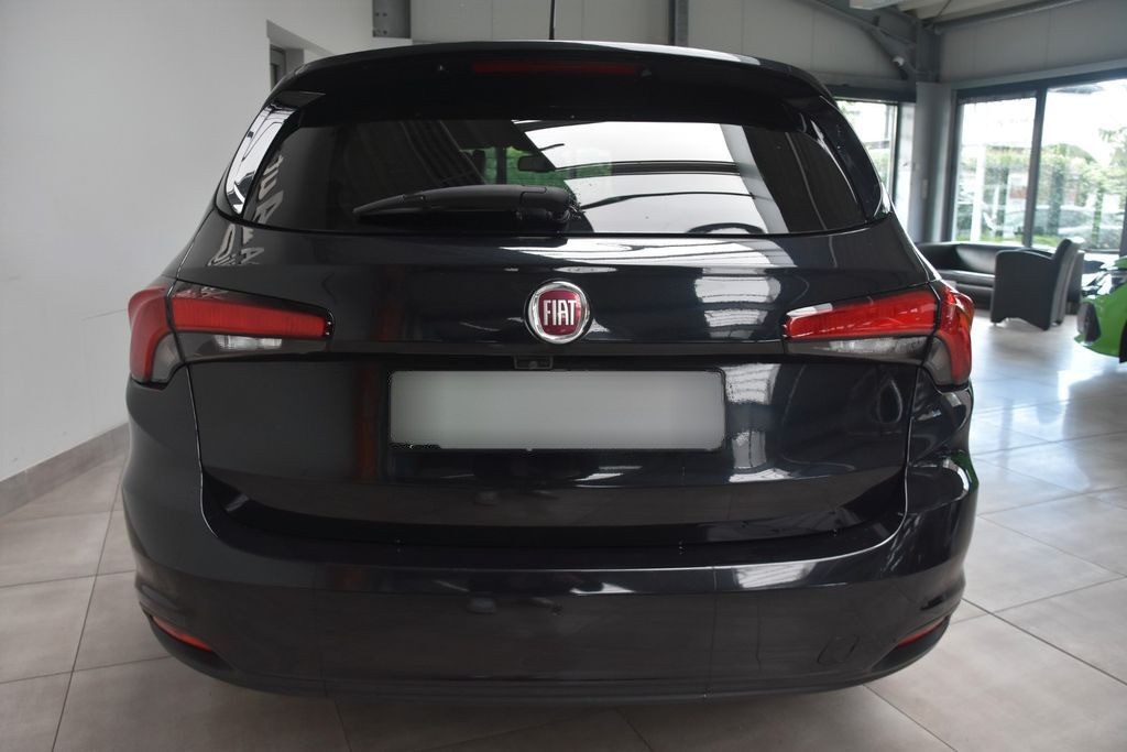 Fiat Tipo S-Design BiXenon Navi Kamera Sitzheiz Tempo
