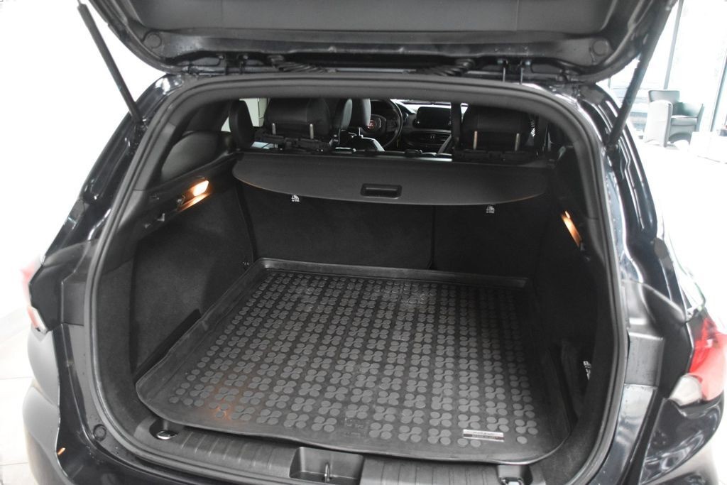 Fiat Tipo S-Design BiXenon Navi Kamera Sitzheiz Tempo