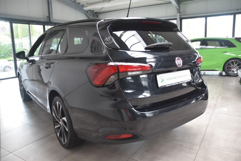 Fiat Tipo S-Design BiXenon Navi Kamera Sitzheiz Tempo