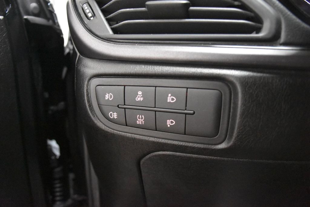 Fiat Tipo S-Design BiXenon Navi Kamera Sitzheiz Tempo