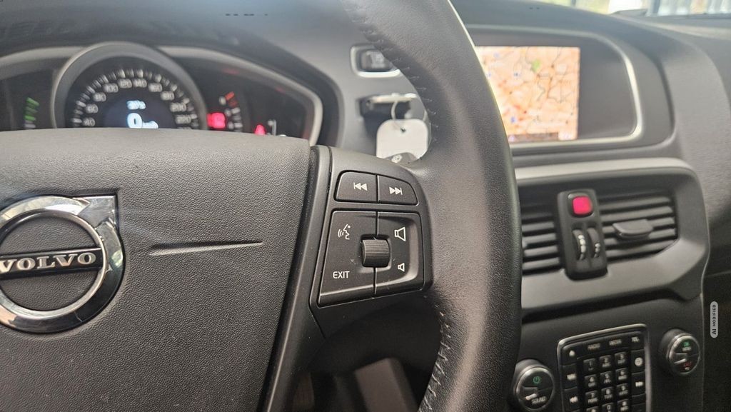 Volvo V40 Kinetic 1.Hand Navi Alu Allwetter