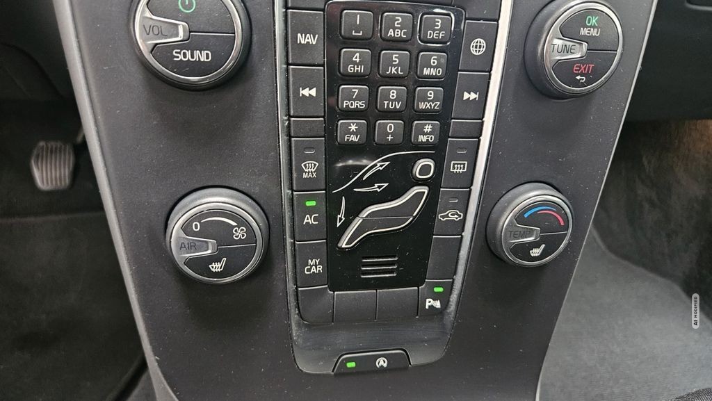Volvo V40 Kinetic 1.Hand Navi Alu Allwetter