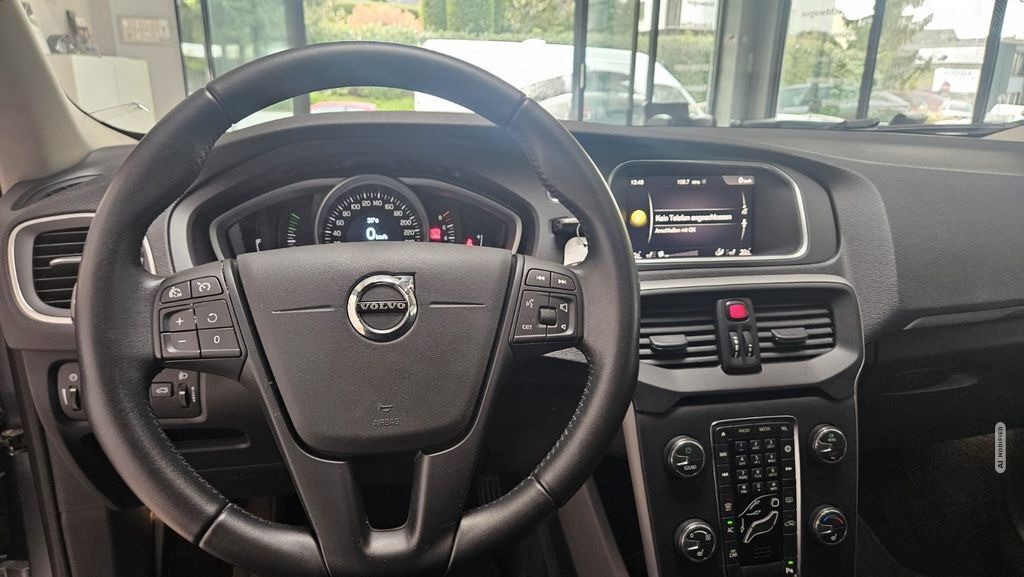 Volvo V40 Kinetic 1.Hand Navi Alu Allwetter