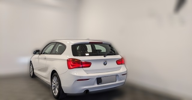BMW 118 i Advantage LED PDC Klima SHZ Tempomat